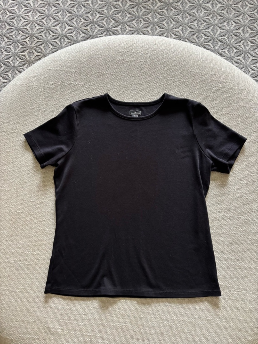 L.L. Bean Black Crewneck Short Sleeve Tee